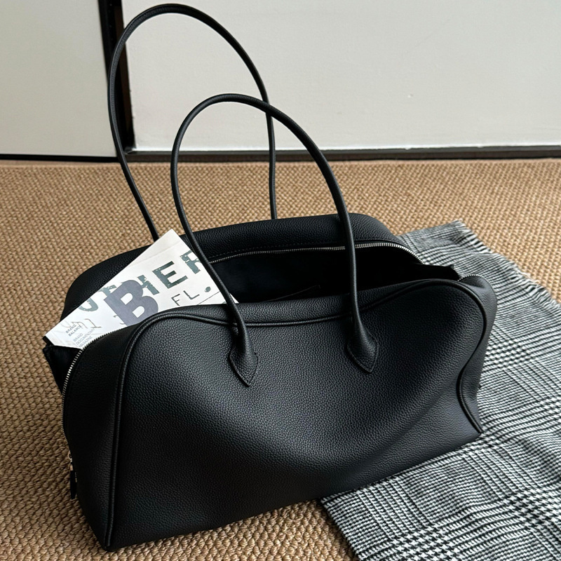 Black Soft Leather Boston Tote - đánh giá và giá Women Bags 2026 Trends