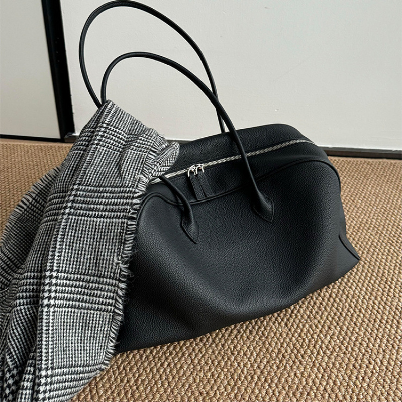 Black Soft Leather Boston Tote - đánh giá và giá Women Bags 2026 Trends